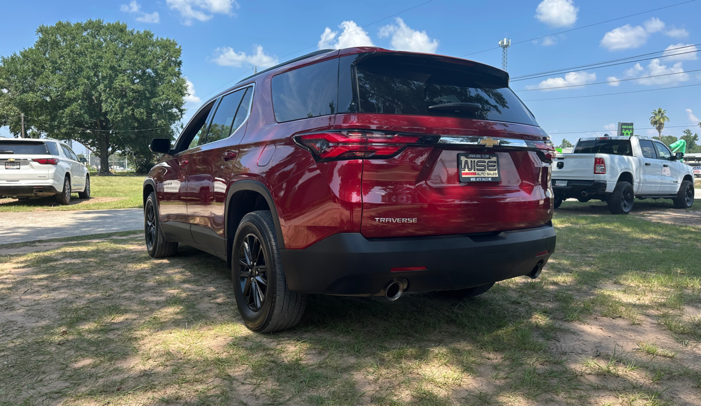 2023 CHEVROLET TRAVERSE LT